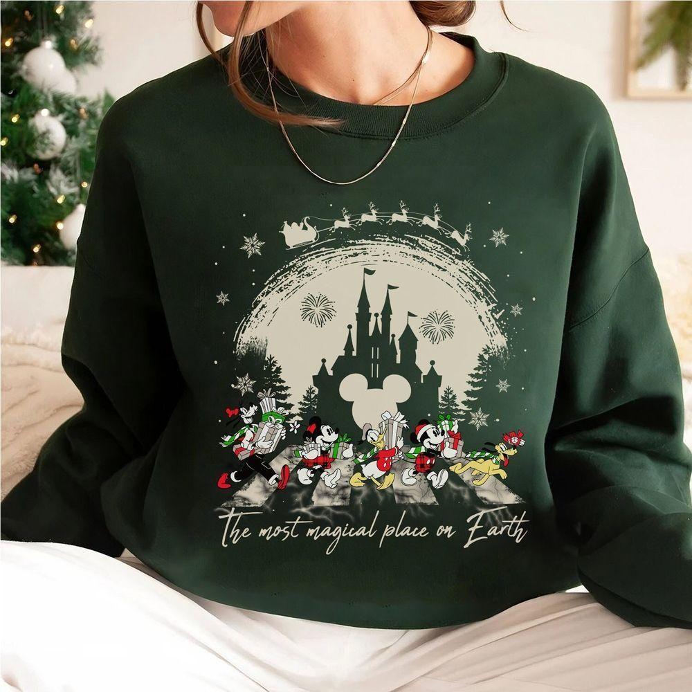 Vintage Disney Christmas Mickeys Very Merry Christmas Party Vuitino Shirt Vintage Disney Christmas Mickeys Very Merry Christmas Party Vuitino Shirt